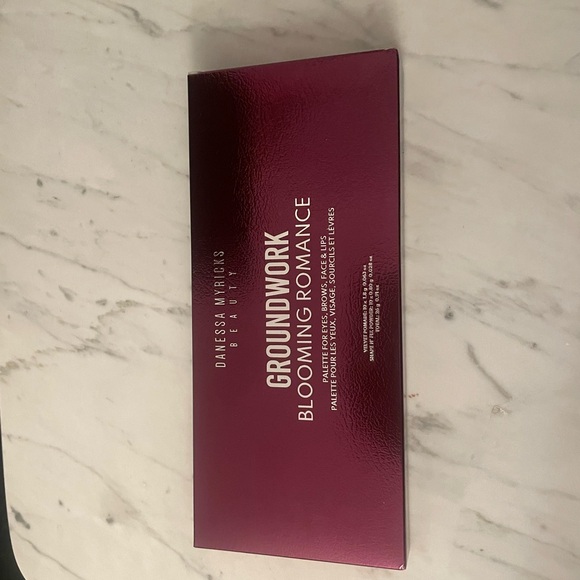 UNOPENED| Danessa Myricks Groundwork Blooming Romance - Picture 2 of 4